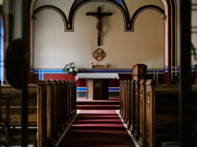 Church Cleaning Services: 4 Signs It's Time to Support Your Volunteers